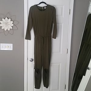 Fashion Nova Olive Green Jumpsuit w/ Knee Cutouts - Size M
